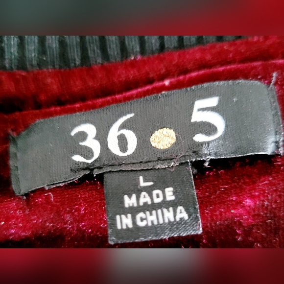 36•5 Women Velvet/Velour Embroidered BomberJacket Burgundy Full Zip Small/Medium - Picture 12 of 16